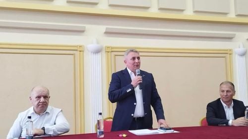 Lucian Bode a renunțat la mandatul de președinte al PNL Sălaj / El a fost înlocuit de Dinu Iancu-Sălăjeanu, președintele Consiliului Județean
