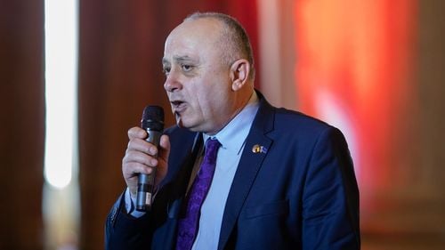 Fostul contracandidat a lui George Simion la șefia AUR anunță că demisionează din grupul parlamentar / Aelenei: În ultimele zile am fost ameninţat verbal că o să fiu călcat de o maşină, dar nu pot demonstra acest lucru