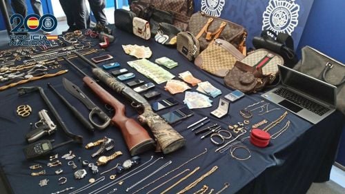 O bandă de spărgători, foști soldați din Europa de Est, a comis zeci de furturi în Spania. Foloseau tehnici militare