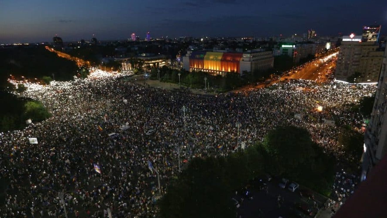 ”Nu cedăm”: Un nou protest anunțat pentru duminică seara în Piața Victoriei