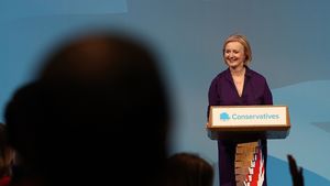 Fostul prim-ministru britanic Liz Truss își pierde locul de deputat