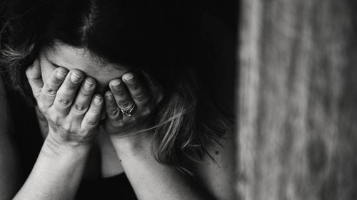 Agenţi britanici de combatere a criminalităţii organizate întăresc controlul la frontiera Bulgariei pentru a opri traficanţii de persoane peste Canalul Mânecii