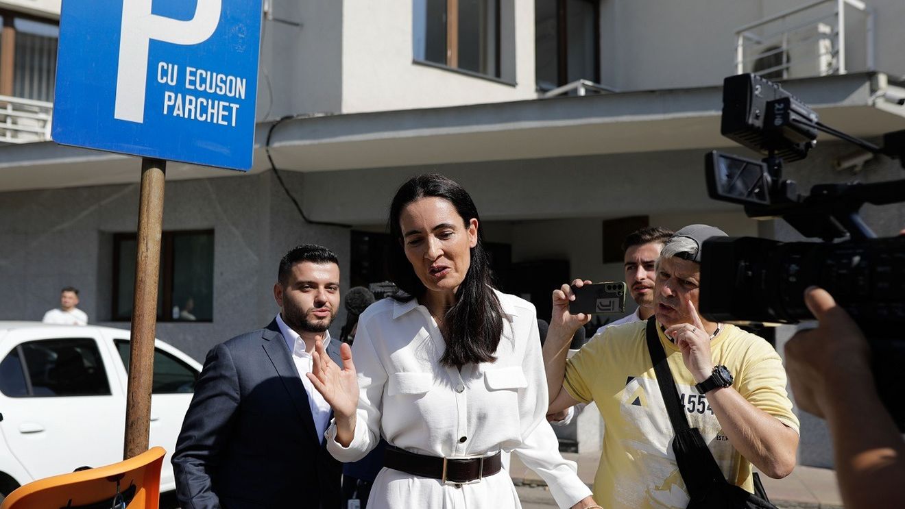 AUR va decide majoritea în Consiliul Local din Sectorul 1 / Va colabora Clotilde Armand cu partidul extremist?