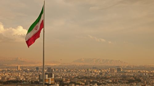 Iranul declară că va continua să îmbogăţească uraniu "cu sau fără un acord" cu puterile mondiale