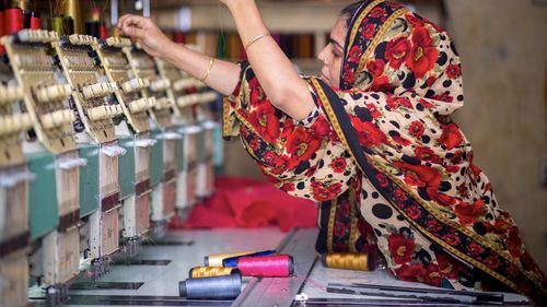 Brandurile de modă ajută furnizorii de textile să stimuleze energia solară