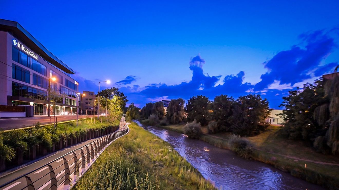 Fotografii spectaculoase cu noua pistă de biciclete a Sibiului, care a fost inaugurată vineri