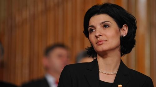 Lavinia Şandru (PUSL) şi-a depus candidatura la BEC: Voi fi preşedintele care se va lupta cu abuzurile