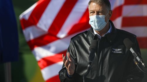 Klaus Iohannis, mesaj pe Twitter despre criza ucraineană: ”Riscurile pentru securitatea europeană sunt critice încă. Trebuie să demonstrăm unitate”