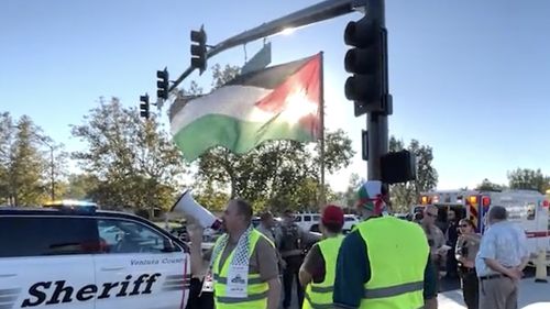 Un evreu de 69 de ani a murit în urma unei altercații cu  manifestanți pro-palestinieni în orașul Thousands Oaks, SUA