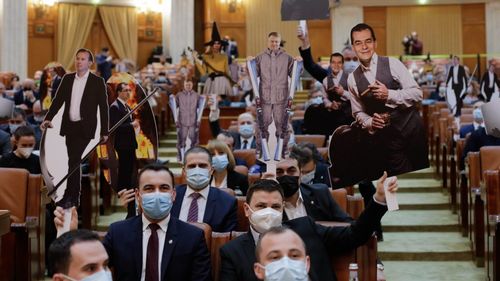 Surse: Participarea parlamentarilor PSD la ședința de plen de joi cu moțiunea de cenzură e facultativă