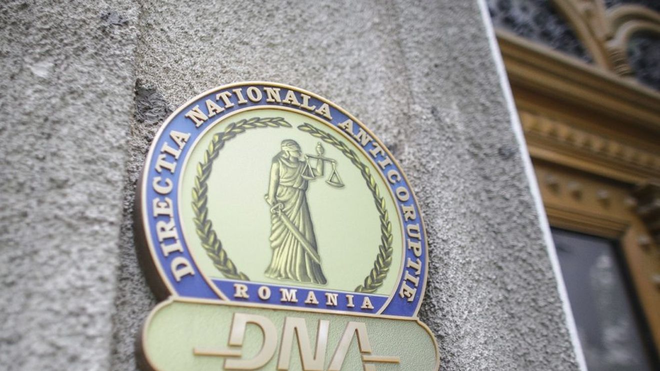 Cine s-a înscris în cursă pentru funcţii-cheie din DNA: procurorul din cazurile Remeş şi Valiza şi procurorul din dosarele lui Fenechiu şi Ioan Niculae