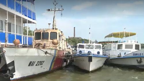 Dragarea Dunării, proiect vital pentru navigația fluvială, blocat de birocrație și de Bulgaria