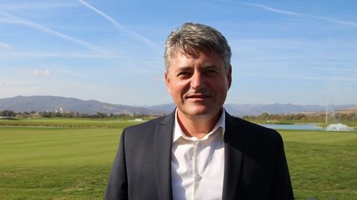 Primarul din Ciugud, exclus din PSD, susținut ca independent de PNL Alba. Liberalii anunță că nu înscriu candidat în comună