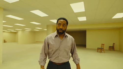 Filmul horror „Backrooms” stabilește un nou record pentru cea mai mare lansare de box office din istoria A24 / Încasări de peste 10,4 milioane de dolari din avanpremiere