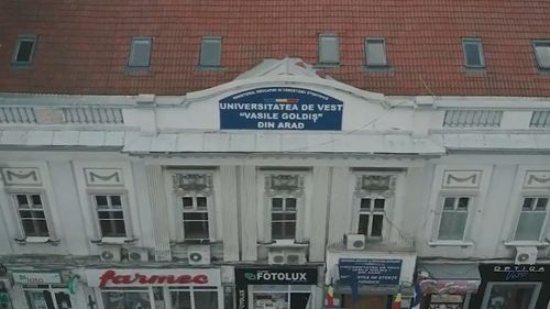 Cursurile Universității de Vest Vasile Goldiș din Arad rămân suspendate până la sfârșitul lunii