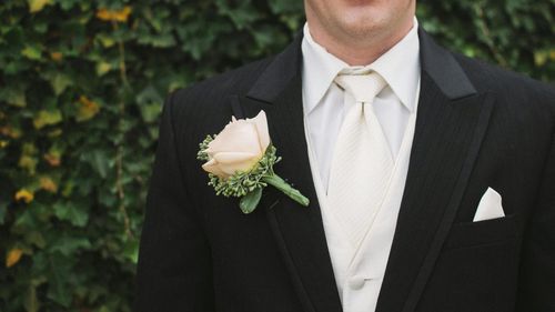 Ce înseamnă „white tie”? Definiția și originile, celui mai formal dress code din societate