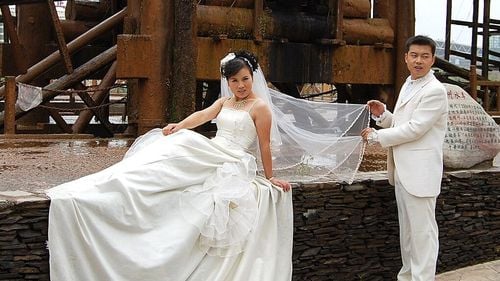 Unele oraşe din China oferă o recompensă financiară pentru a încuraja căsătoriile şi naşterile, pe fondul crizei demografice cu care se confruntă țara