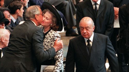 A murit Mohamed Al-Fayed, tatăl iubitului Prinţesei Diana și fost proprietar al celebrului lanț de magazine de lux Harrods 