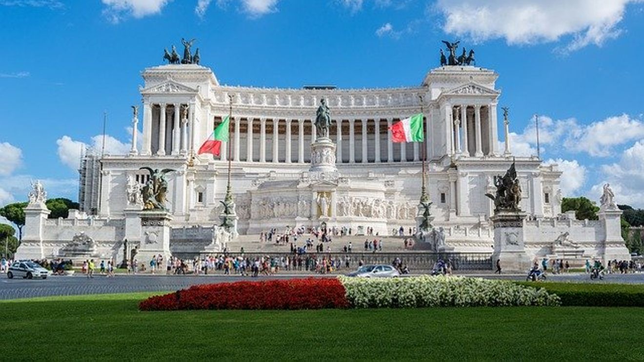 Un sondaj "îngheață" Bruxelles-ul: Aproximativ 50% din italieni ar vota pentru ieșirea din Uniunea Europeană