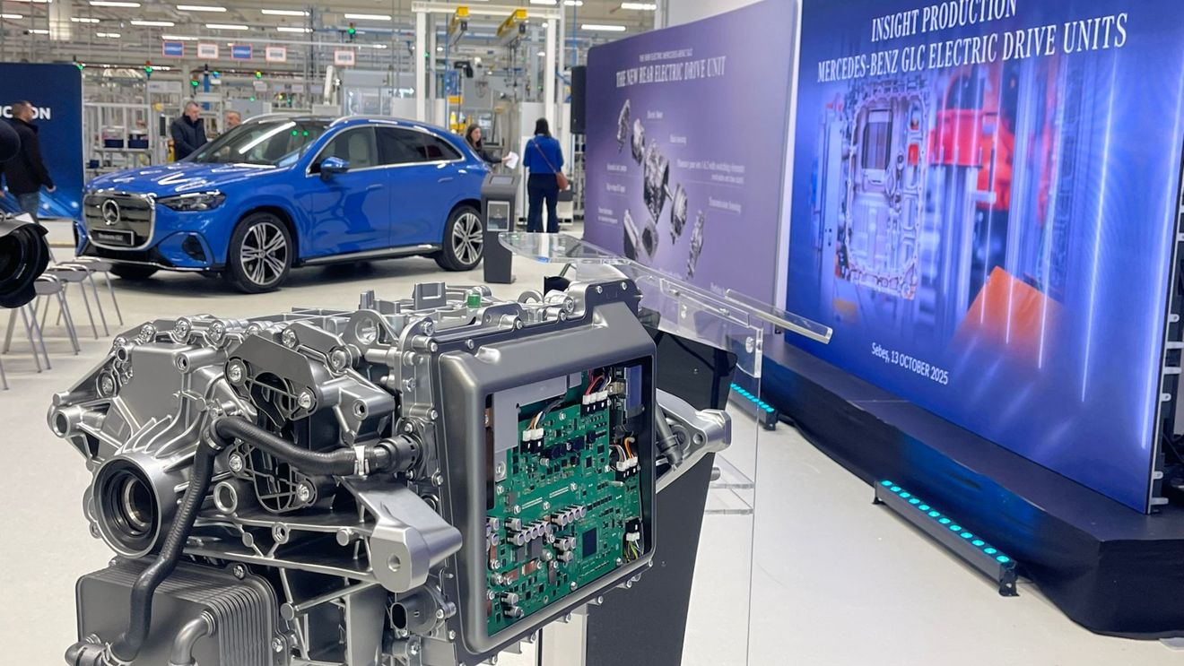 Mercedes-Benz majorează producţia uzinei din Ungaria cu o investiţie de un miliard de euro