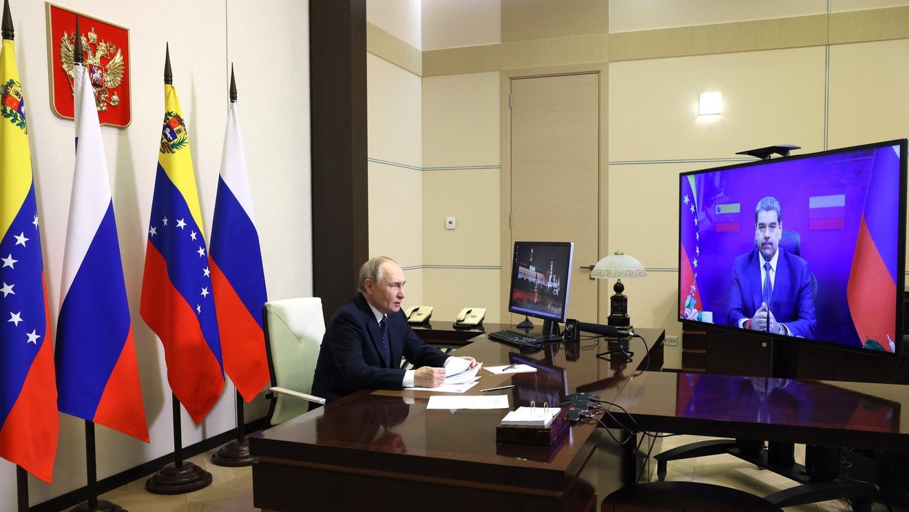 Vladimir Putin şi Nicolas Maduro doresc extinderea cooperării între ţările lor, în special în sectorul energetic / Anunțul vine după ce Trump a oprit Chevron să opereze în Venezuela