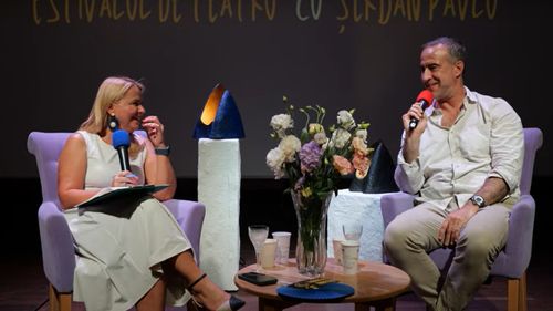 Întâlniri între actori și spectatori, până pe 31 august, în cadrul unui eveniment estival/ Șerban Pavlu a deschis seria de întâlniri