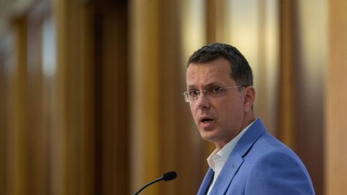 Ionuț Moșteanu (USR): Singurul lucru bun din devansarea alegerilor prezidențiale este că România va scăpa cu două luni înainte de cel mai leneș președinte pe care l-a avut vreodată