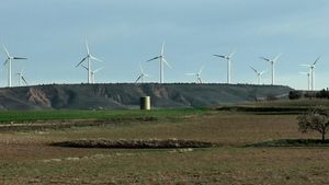 Ministerul Energiei: Aproape 300 de milioane de euro plătiți beneficiarilor din PNRR. Alte 120 de milioane de euro, în curs de procesare a cererilor de transfer al fondurilor