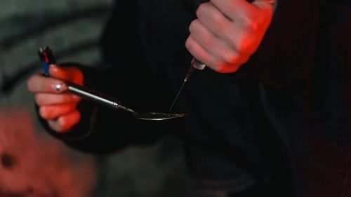 Bărbat recent eliberat din închisoare, reţinut în Iași pentru trafic de heroină