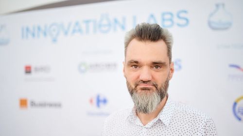 Răzvan Rughiniș, UPB: Avem diverse obstacole medievale de tip „breaslă”. Europa poate să fie un altfel de spațiu al libertății autentice