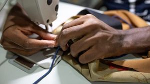 Mic întreprinzător afectat de criza coronavirusului: ”Vânzările au scăzut cu 60 la sută / Nu vrem să dăm oamenii afară și să punem lacăt pe firmă / Starea de urgență ne ajută pentru că putem reduce costuri invocând forța majoră”