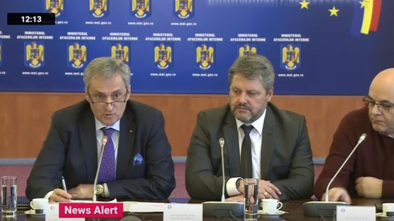Marcel Vela, atacuri dure la Raed Arafat în timpul videoconferinței cu prefecții: ”Nu, nu vă permit să continuați. Ce ați făcut timp de 20 de ani? Nu-mi răspundeți, că știu ce ați făcut. De ce nu ați angajat piloți SMURD?”