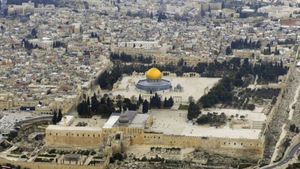 Opt ţări musulmane critică Israelul pentru închiderea Moscheii Al-Aqsa, al treilea loc sfânt al islamului, în timpul Ramadanului