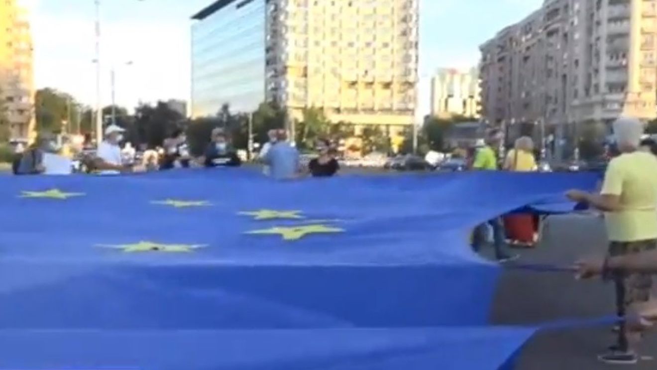 Manifest pentru Europa, lansat de societatea civilă înaintea mitingului proeuropean din 15 martie, în Piața Victoriei