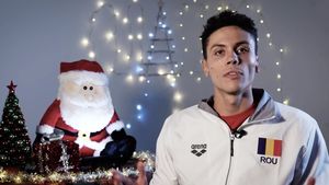 VIDEO David Popovici de Crăciun: “Încercaţi să petreceţi cât mai mult timp alături de familiile voastre”