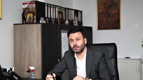 UPDATE Arest la domiciliu pentru Bogdan Bratu. Șeful Direcției Regionale de Drumuri și Poduri Craiova este acuzat că și-a falsificat diploma de licență. Procurorii propun arestul preventiv pentru 30 de zile
