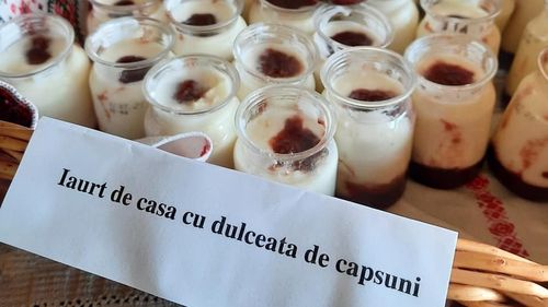 Decizii UE cu impact asupra producătorilor de alimente. Cantitatea de fructe din gemuri crește la minimum 450 grame pe kilogram / Mierea trebuie să aibă trecută pe etichetă toate țările de proveniență
