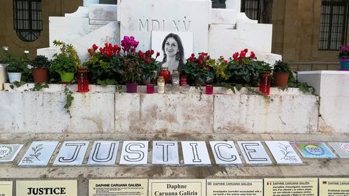 Un juriu din Malta a găsit doi bărbați vinovați de furnizarea bombei care a ucis-o pe jurnalista Daphne Caruana Galizia