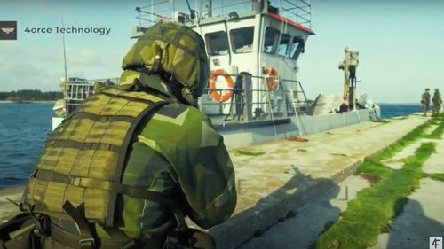 Vehicule blindate și zeci de militari înarmați patrulează pe insula suedeză Visby, după ce în zonă au început să apară nave rusești