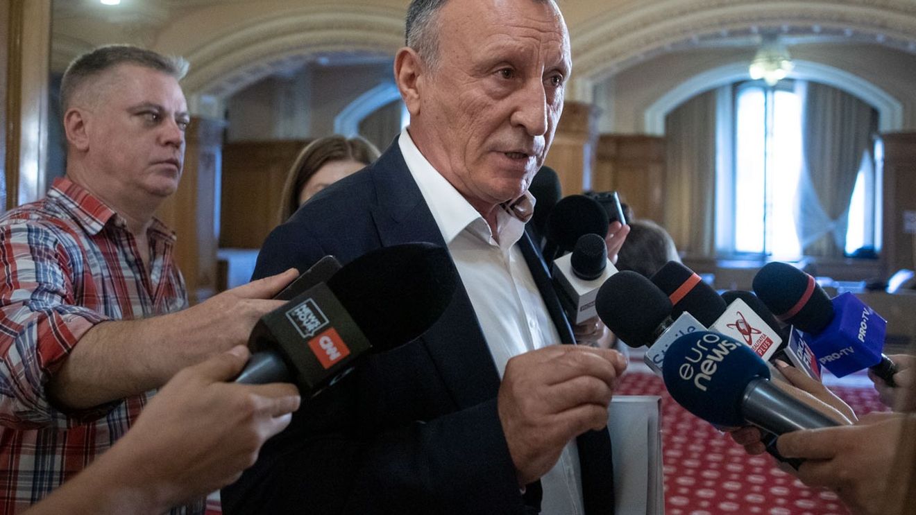 Secretarul general al PSD: Eu cred că este obligatoriu o alianţă PNL-PSD ţinând cont de contextul politic şi internaţional. Speranţa mea e să nu se mai întâmple atacuri dure între PNL şi PSD