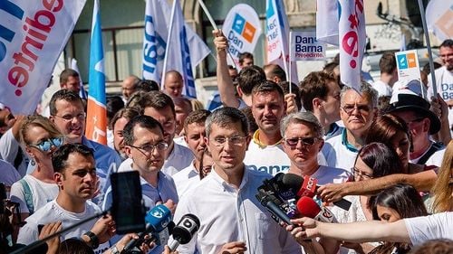 USR lasă deoparte condiția declanșării alegerilor anticipate pentru a susține Guvernul Orban / Care sunt cele patru condiții puse de Barna pentru acordarea votului de învestitură noului Executiv