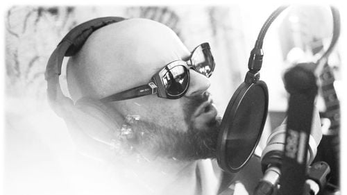 Trupa Șatra Benz, precizări despre moartea rapperului Nosfe: A suferit un infarct la scurt timp după concertul de azi-noapte. Nu s-a sinucis, nu a murit în somn