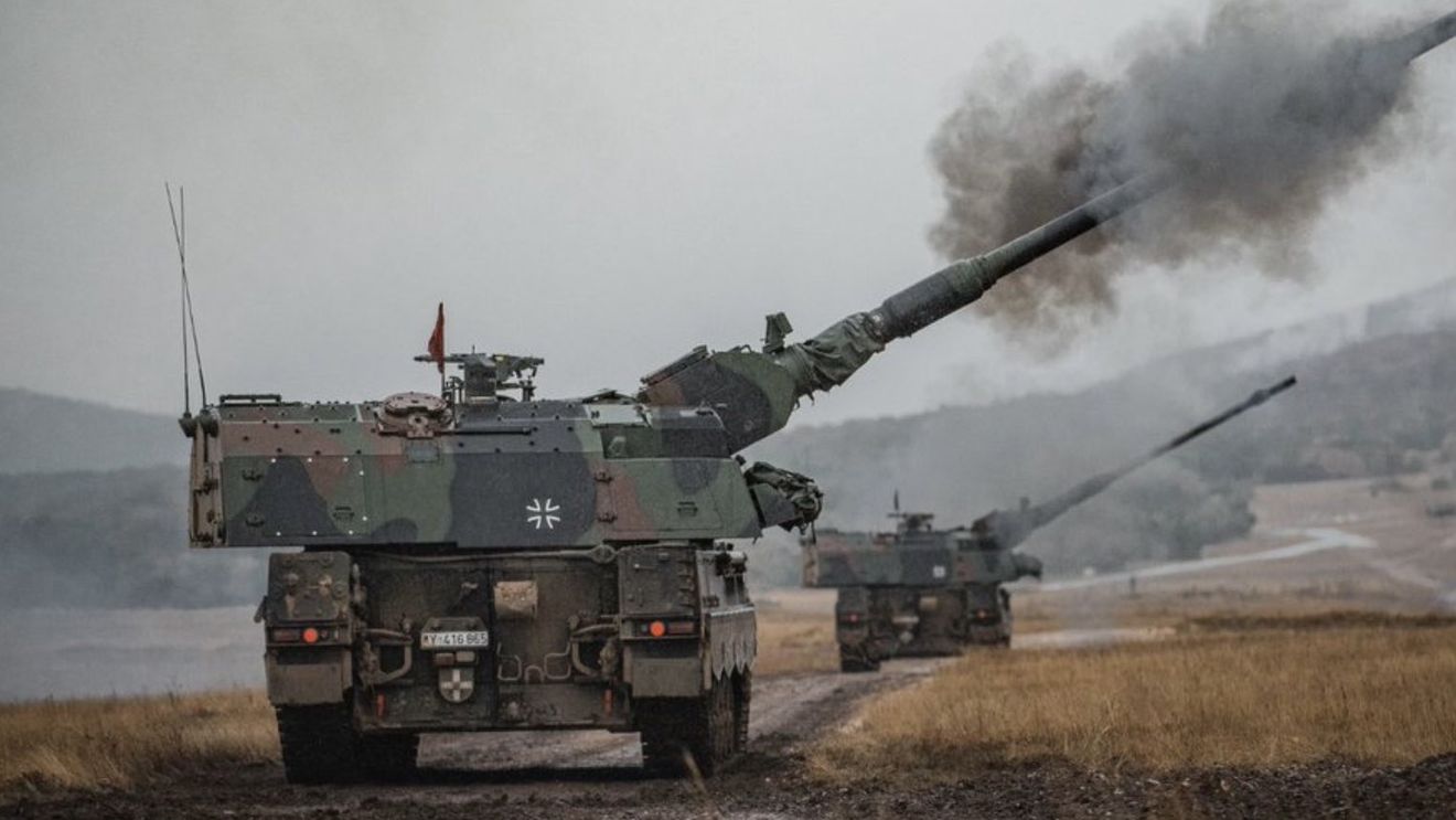 Germania intenționează să trimită și mai multe obuziere Howitzer în Ucraina