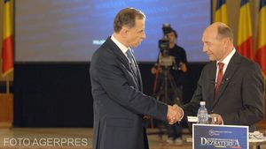 Băsescu, prima reacție după atacurile lui Geoană: A reluat acuzația procurorului din dosarul Revoluției că ”teroriștii” din decembrie 1989 au fost o diversiune inventată de tatăl lui Mircea Geoană, general de armată