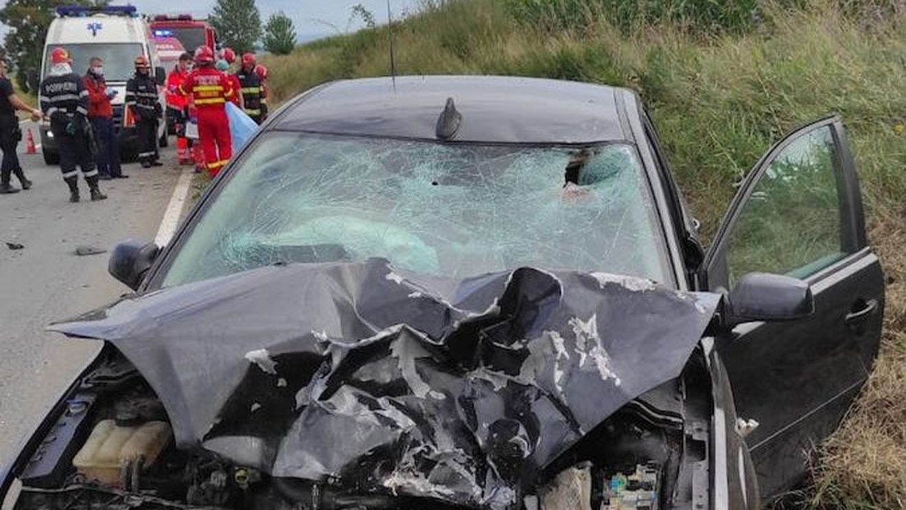 Un șofer din Vrancea s-a urcat beat la volan, a ucis o persoană și a fugit de la locul faptei