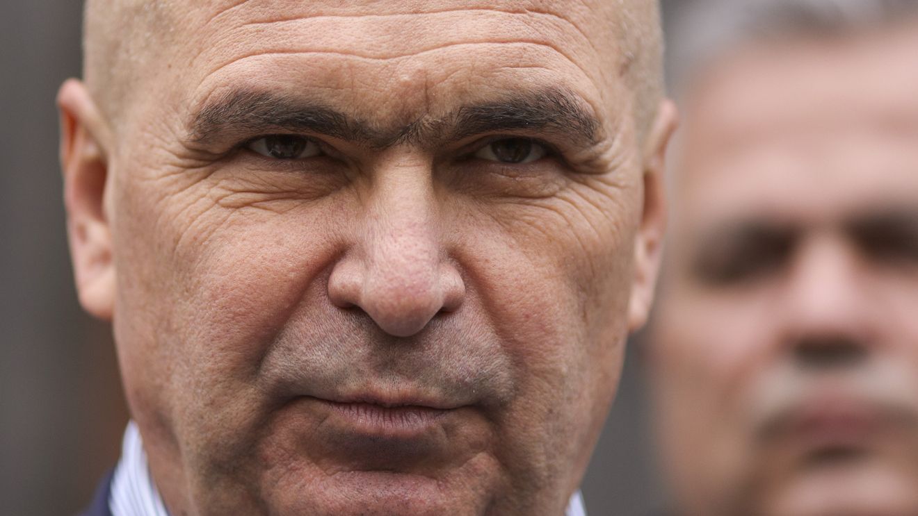 Bolojan vrea să consolideze PNL ca partid liberal-conservator, un culoar electoral liber în acest moment: ”Modernizare cu rădăcini” / Congres Extraordinar al PNL, în 12 iulie