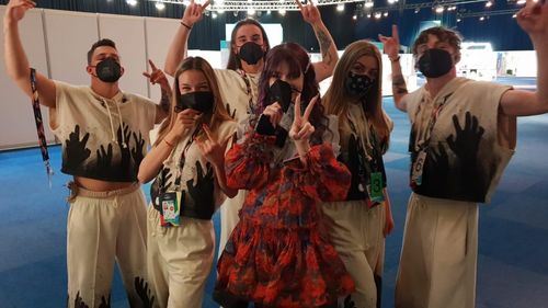 Începe Eurovision 2021: România, reprezentată de Roxen, intră în prima semifinală, cu numărul 13