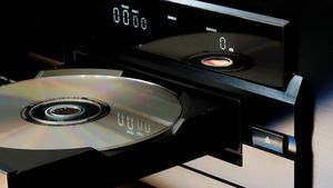 CD-urile revin la modă / Vânzările au crescut în SUA pentru prima dată din 2004 / S-au vândut 40,5 milioane de discuri