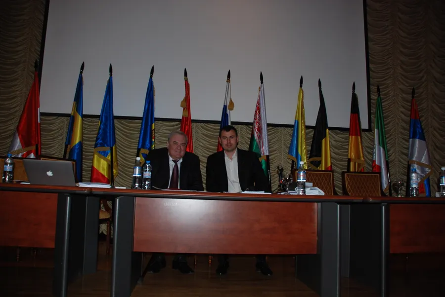 Aleksandr Kondyakov si Vasile Costiuc 1