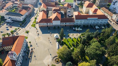 A fost lansat în Covasna programul ”Com'ON Sepsi 6” / Tinerii pot primi 3.000 de lei pentru proiecte comunitare